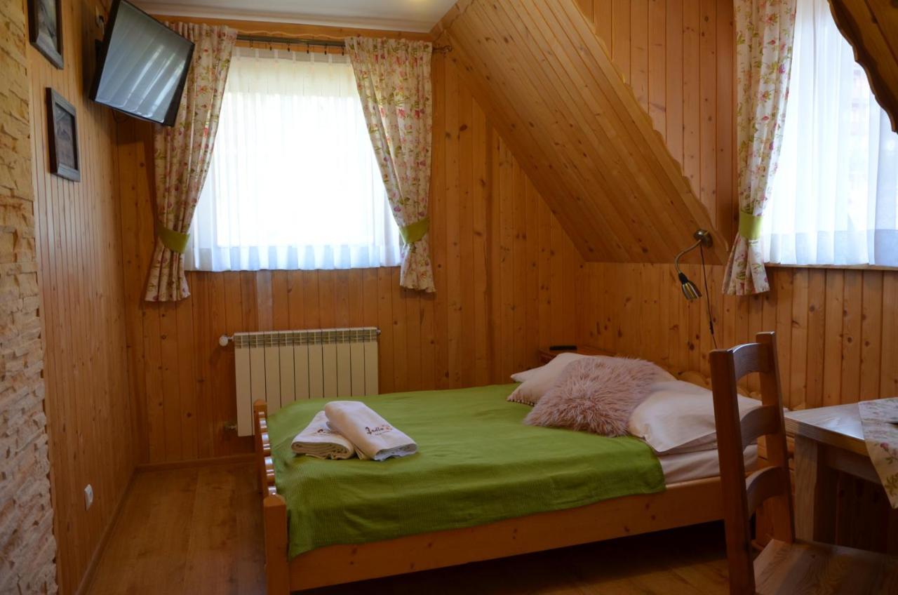 Jedla Miejsce Goscinne Bukowina Tatrzańska Exterior foto
